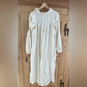 Peasant Dress. (DÔEN inspired— not DÔEN)